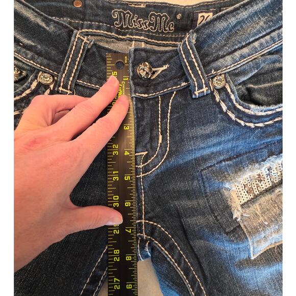 Miss Me Women's Denim Boot Jean SZ 26 Sequin Patchwork Y2K Low Rise - Picture 10 of 11